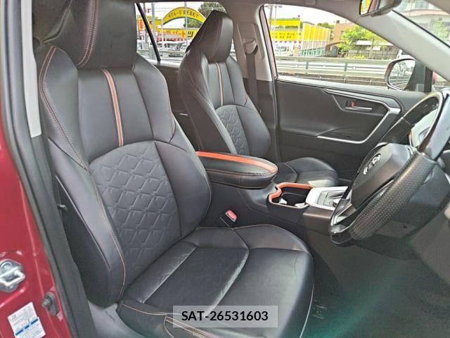 Toyota RAV4 2021-02 6753032-12