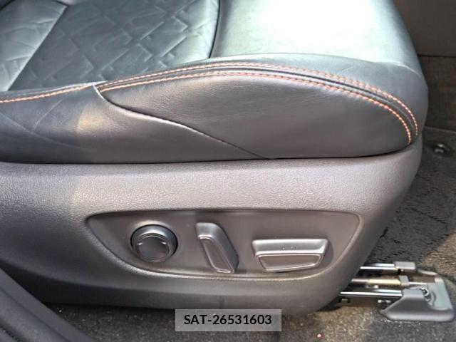 Toyota RAV4 2021-02 6753032-13