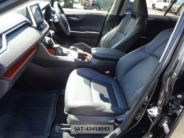 Toyota RAV4 2020-03 6753041-13