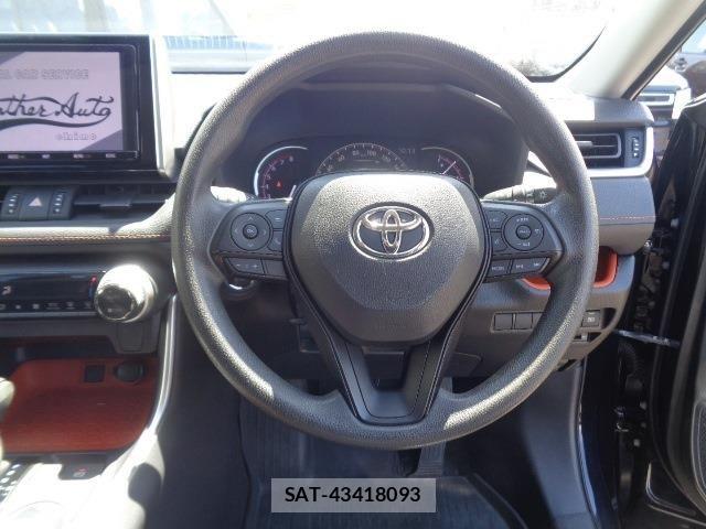 Toyota RAV4 2020-03 6753041-3