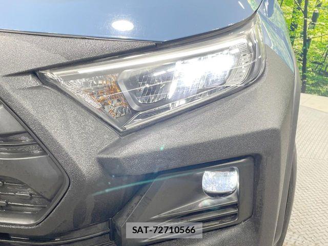 Toyota RAV4 2024-04 6753036-14