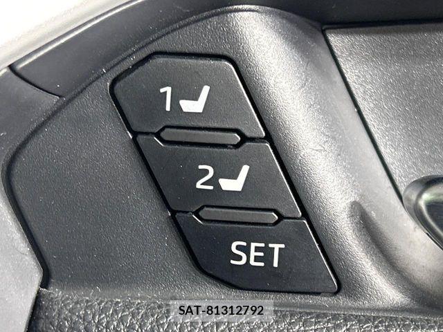Toyota RAV4 2024-01 6753030-9