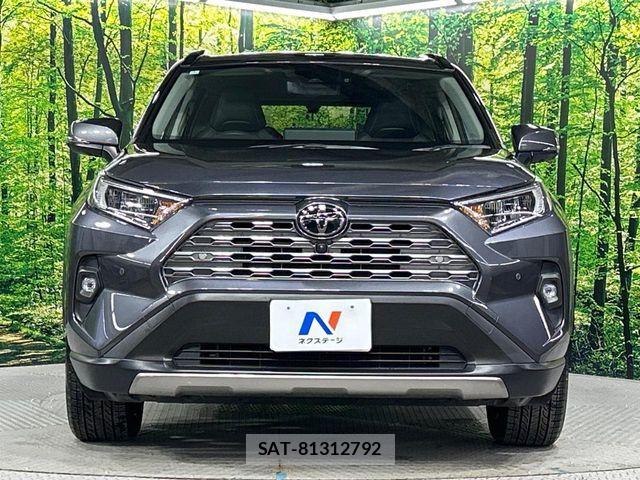 Toyota RAV4 2024-01 6753030-18