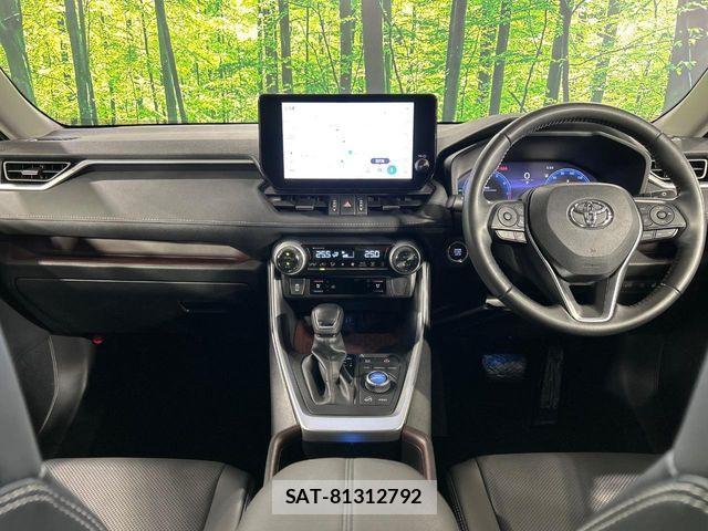 Toyota RAV4 2024-01 6753030-1