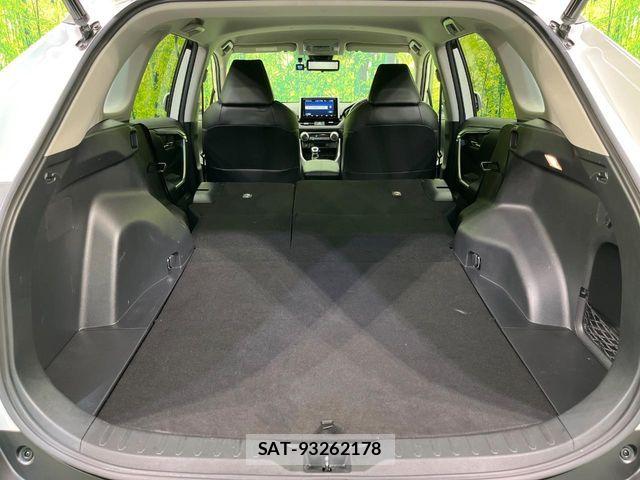Toyota RAV4 2019-10 6753044-9