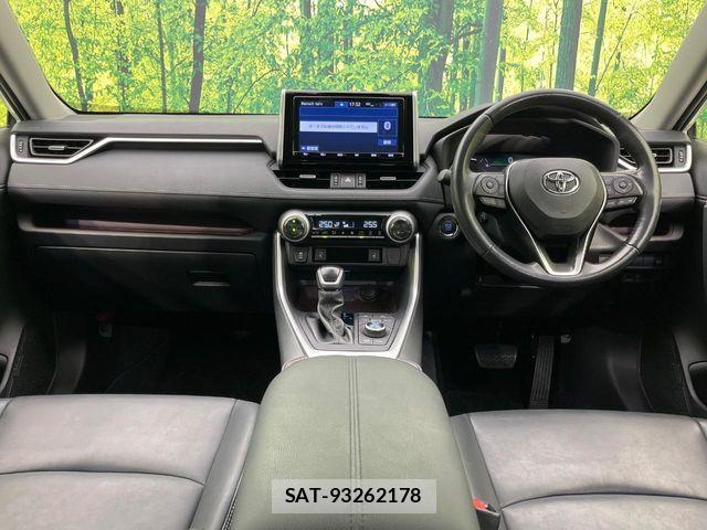 Toyota RAV4 2019-10 6753044-1
