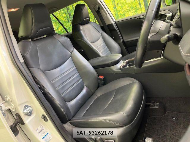 Toyota RAV4 2019-10 6753044-7