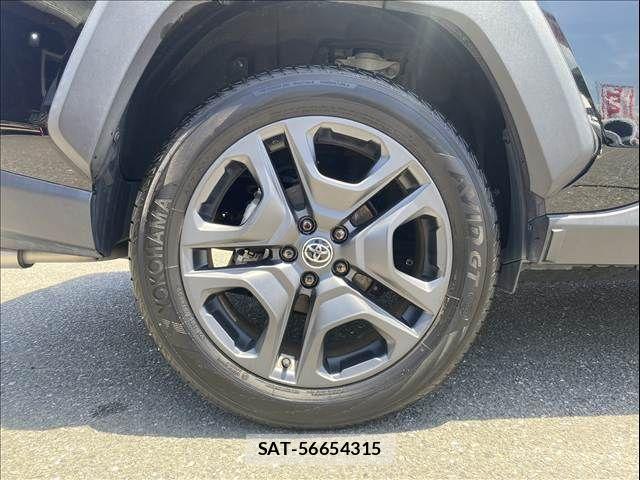 Toyota RAV4 2023-03 6753034-19