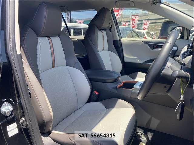 Toyota RAV4 2023-03 6753034-3