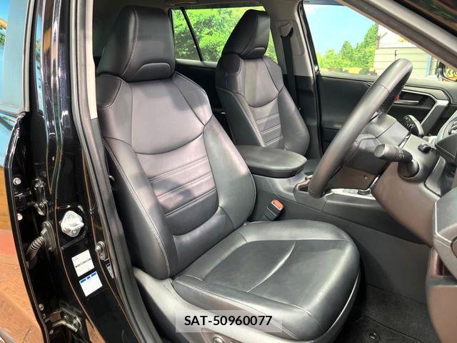 Toyota RAV4 2020-02 6753038-10