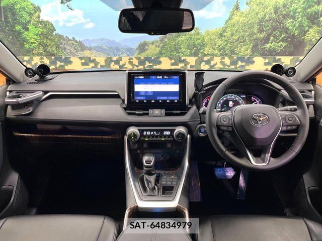 Toyota RAV4 2019-07 6753037-1