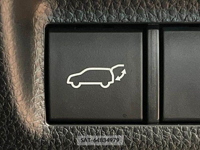Toyota RAV4 2019-07 6753037-8