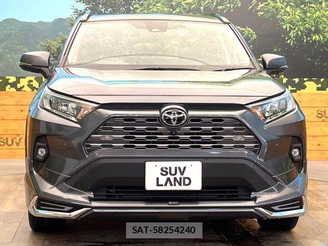 Toyota RAV4 2023-07 6816811-13
