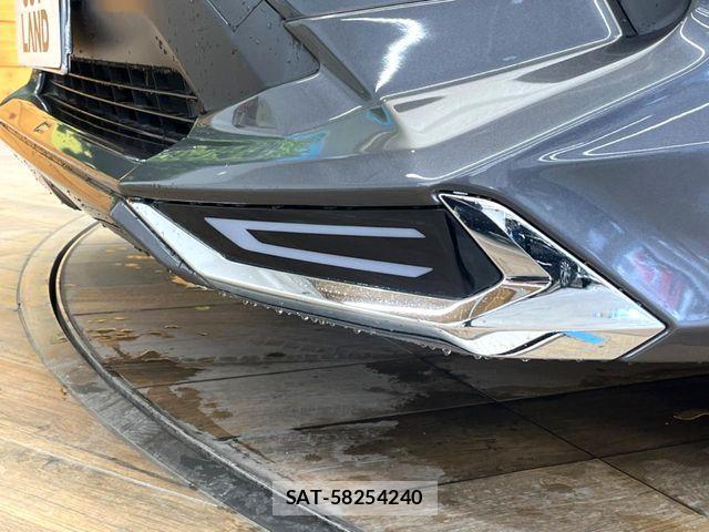 Toyota RAV4 2023-07 6816811-4