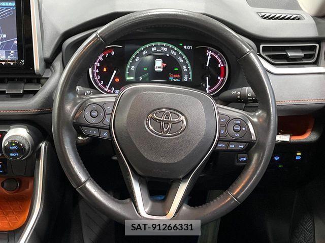 Toyota RAV4 2021-01 6816823-10
