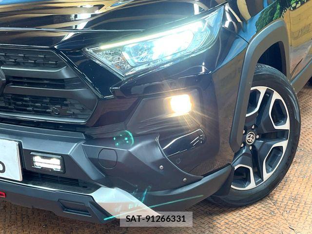 Toyota RAV4 2021-01 6816823-11