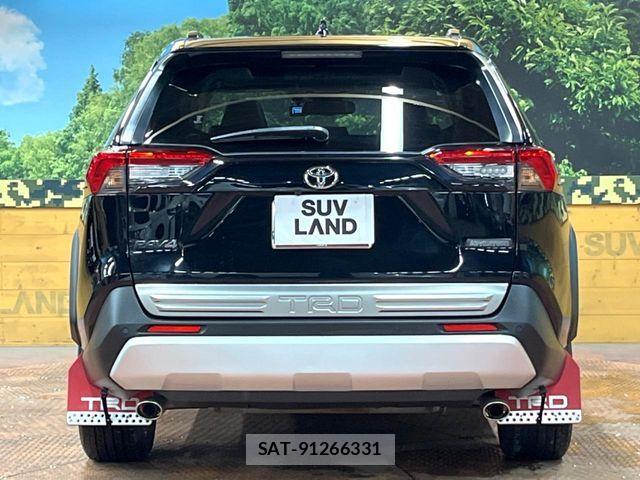 Toyota RAV4 2021-01 6816823-14
