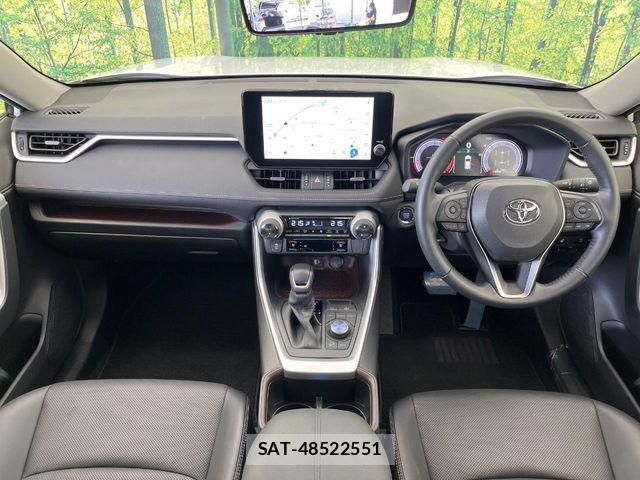 Toyota RAV4 2023-10 6816812-2
