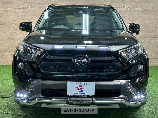 Toyota RAV4 2020-01 6816808-16