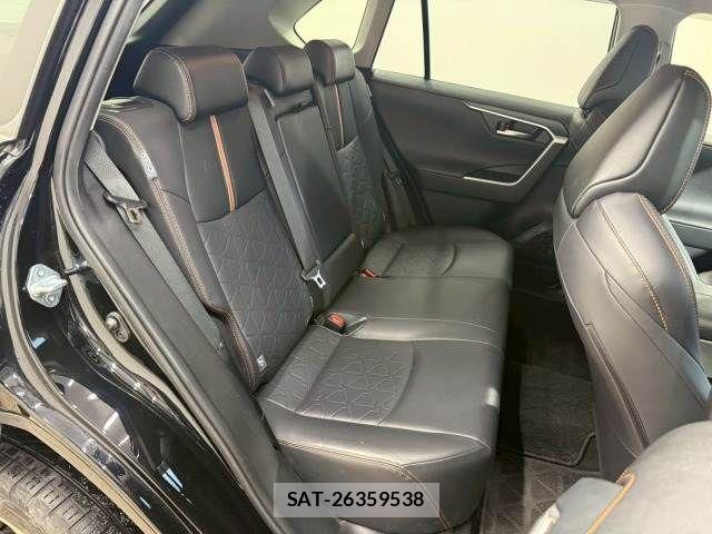 Toyota RAV4 2019-05 6816818-11