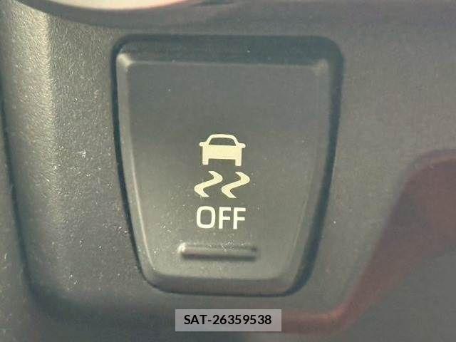 Toyota RAV4 2019-05 6816818-6