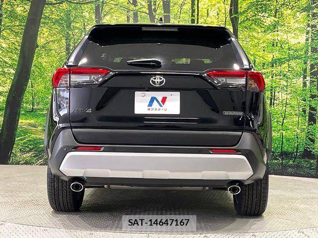 Toyota RAV4 2025-05 6816804-15