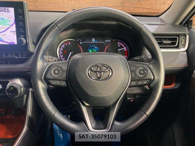Toyota RAV4 2020-12 6816824-10