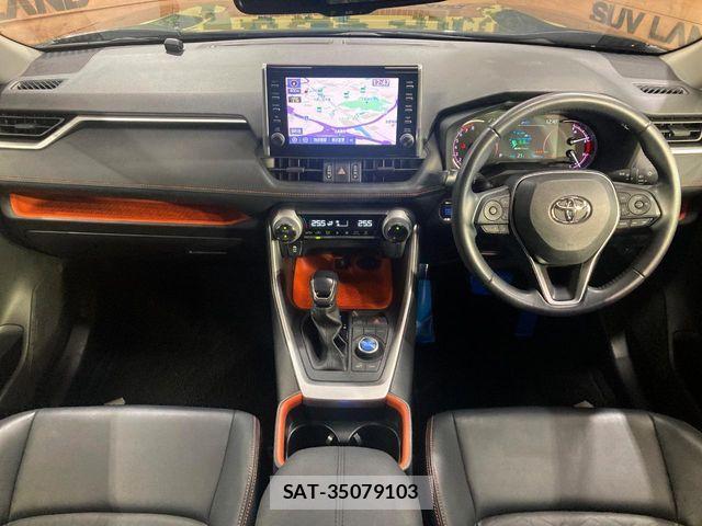 Toyota RAV4 2020-12 6816824-1