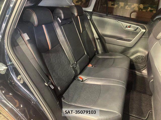Toyota RAV4 2020-12 6816824-8