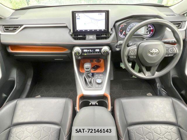 Toyota RAV4 2019-09 6816830-1
