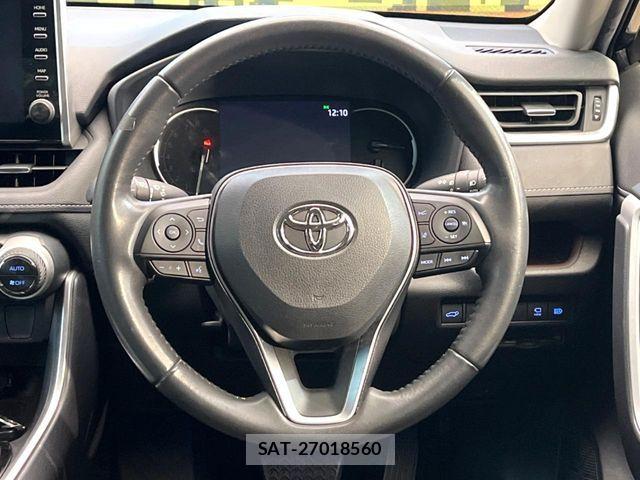 Toyota RAV4 2021-03 6816825-10