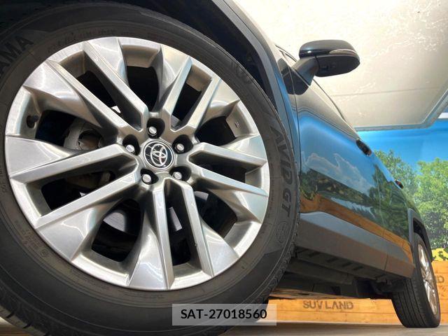 Toyota RAV4 2021-03 6816825-12