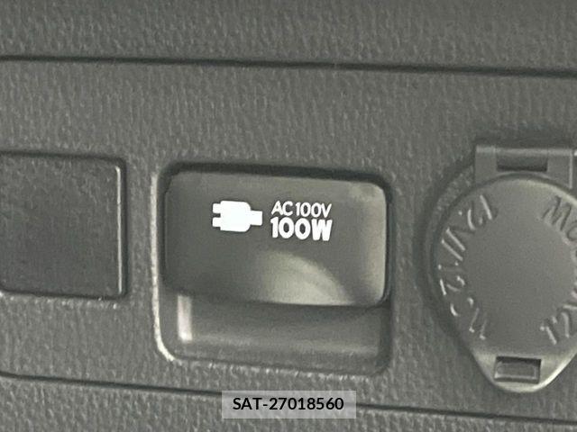 Toyota RAV4 2021-03 6816825-6