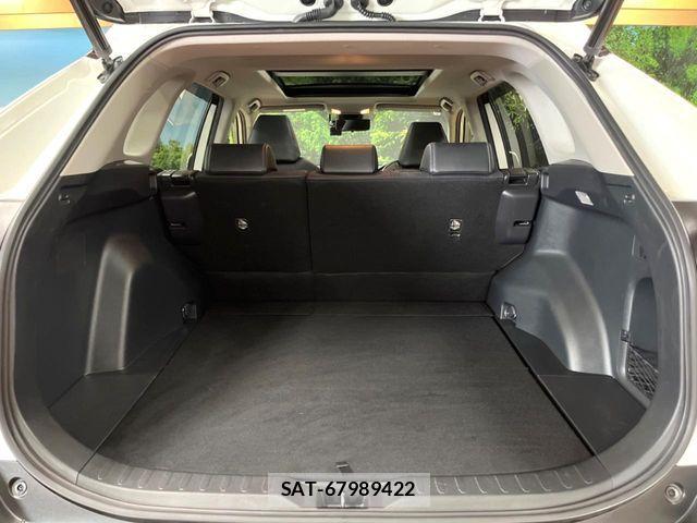 Toyota RAV4 2019-05 6816826-9