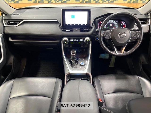 Toyota RAV4 2019-05 6816826-1