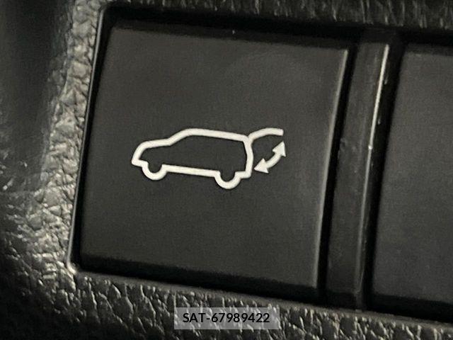 Toyota RAV4 2019-05 6816826-6