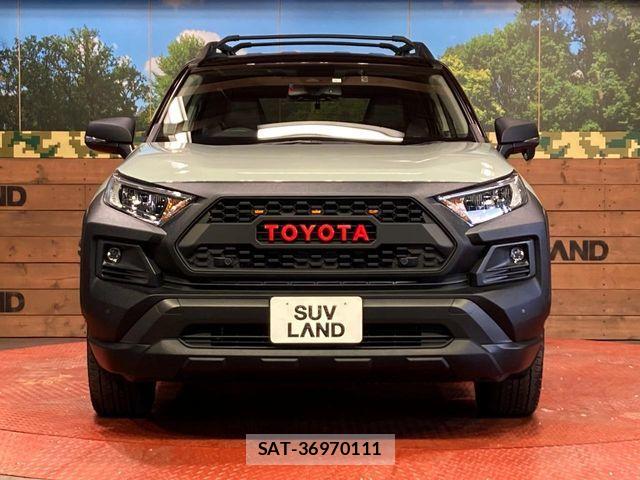 Toyota RAV4 2023-05 6816807-13