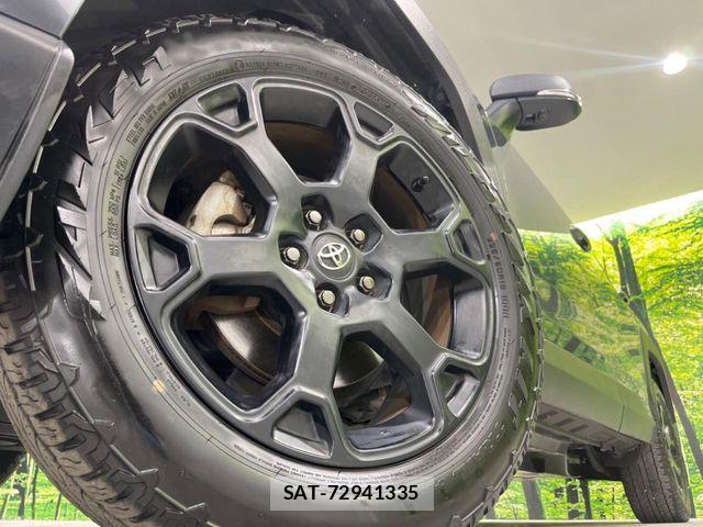 Toyota RAV4 2023-10 6816805-14