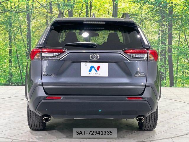 Toyota RAV4 2023-10 6816805-16
