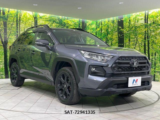 Toyota RAV4 2023-10 6816805-17