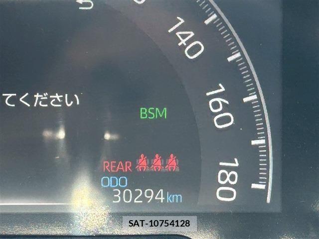Toyota RAV4 2022-04 6816817-21