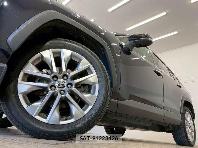 Toyota RAV4 2023-02 6816810-18