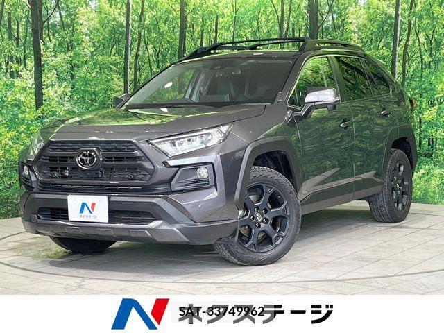 Toyota RAV4 2021-04 6816814-0