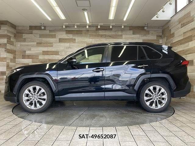 Toyota RAV4 2019-10 6816827-15