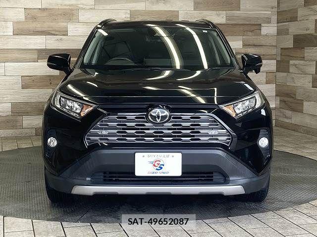 Toyota RAV4 2019-10 6816827-2