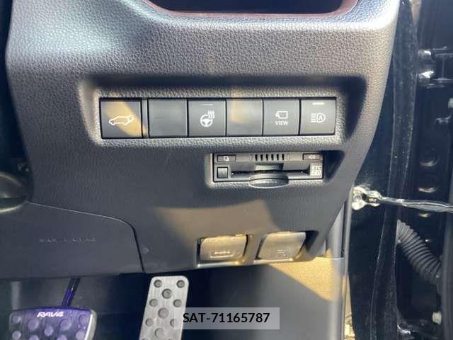 Toyota RAV4 2021-09 6911876-6