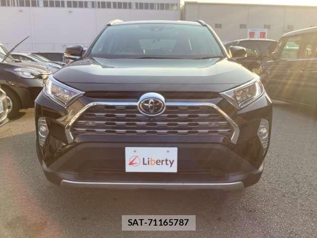 Toyota RAV4 2021-09 6911876-7