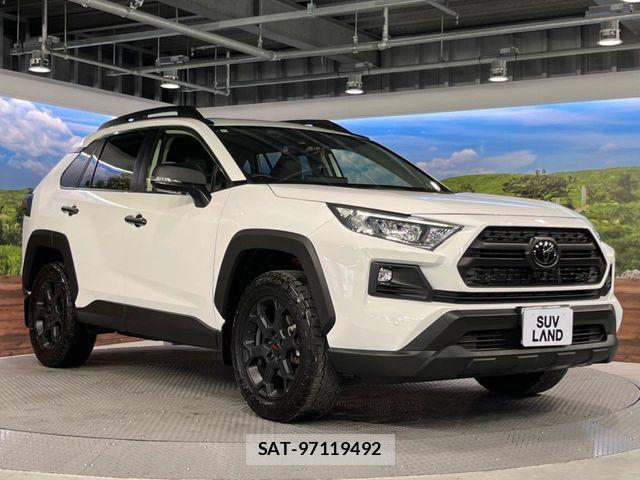 Toyota RAV4 2024-05 6911845-15