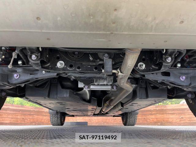 Toyota RAV4 2024-05 6911845-18