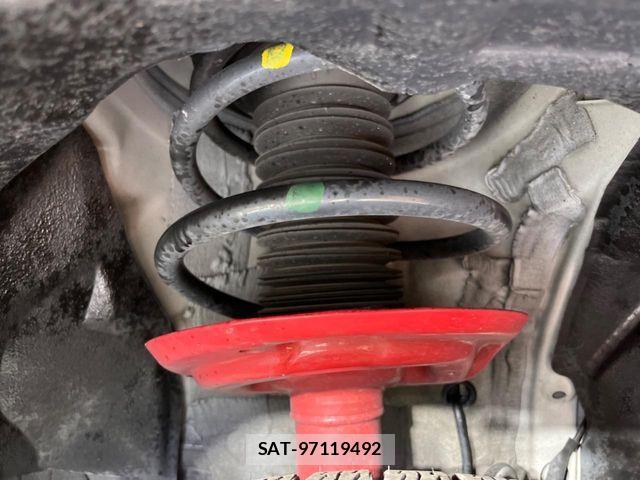 Toyota RAV4 2024-05 6911845-19